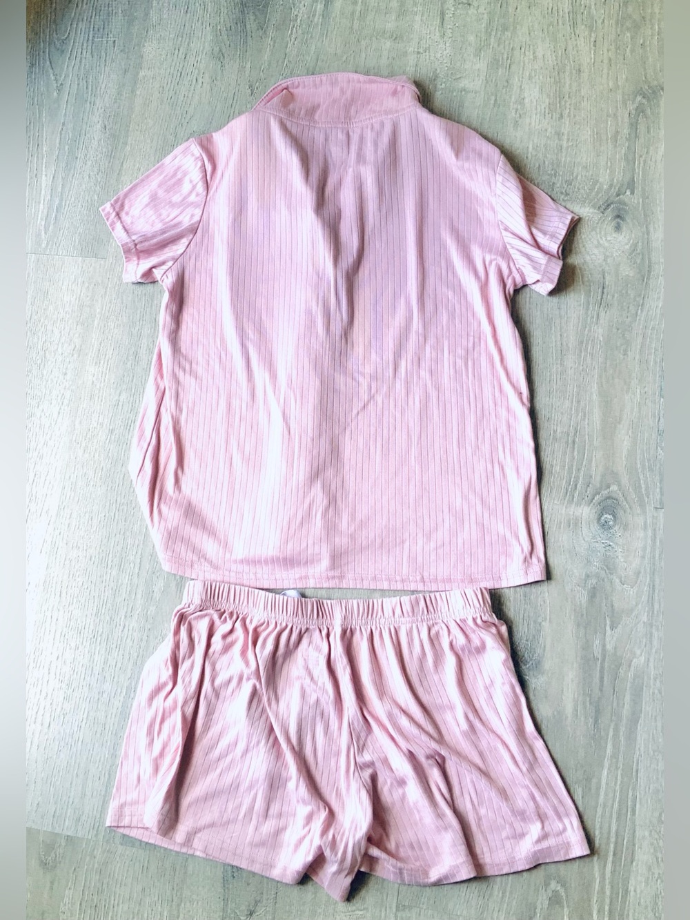 Born Ribbed Button Down Top & Shorts Pajama Set Small - Picture 6 of 14